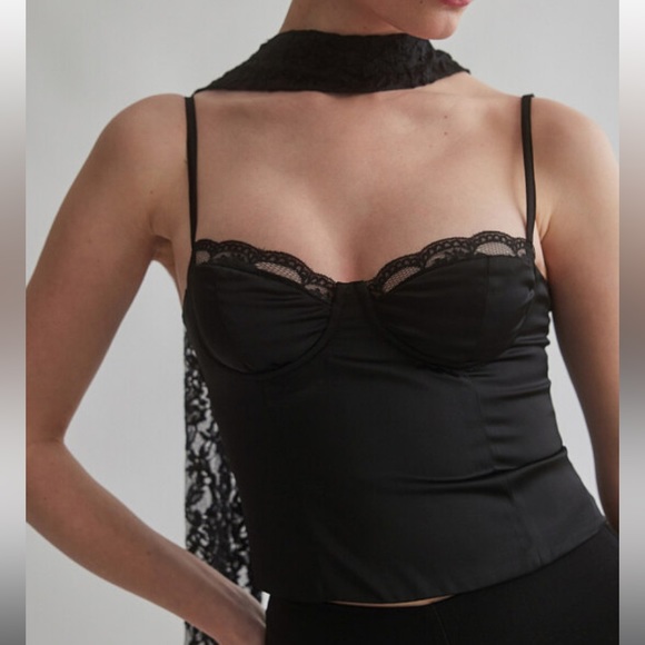 Satin corset top - Picture 2 of 4